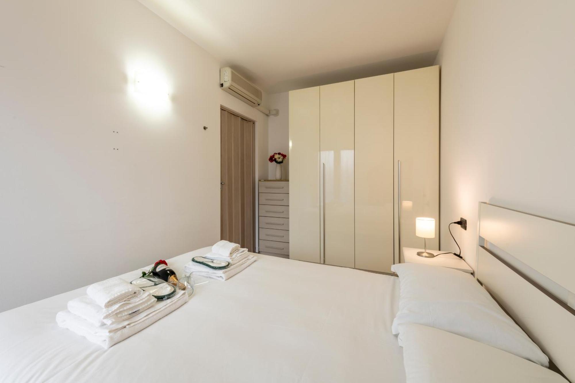 Bnbutler - Archimede 53 - Bright Studio Milán Exterior foto