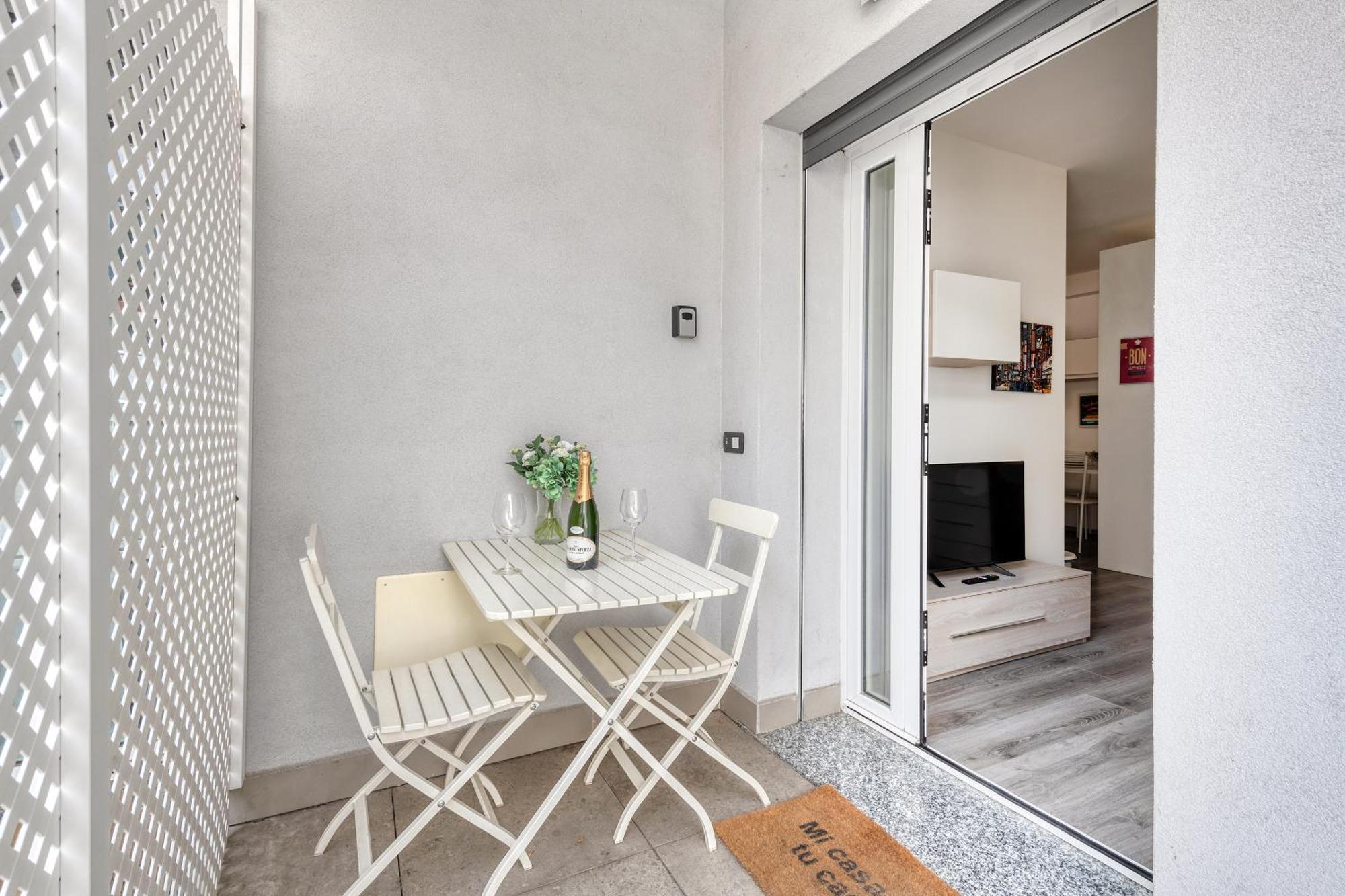 Bnbutler - Archimede 53 - Bright Studio Milán Exterior foto