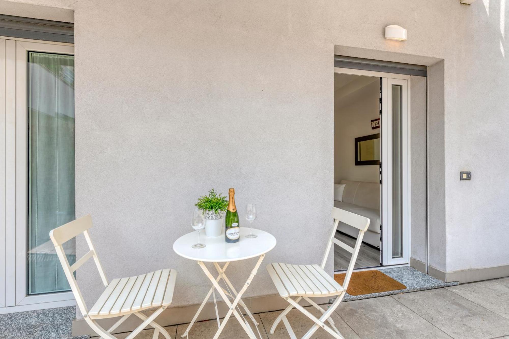 Bnbutler - Archimede 53 - Bright Studio Milán Exterior foto
